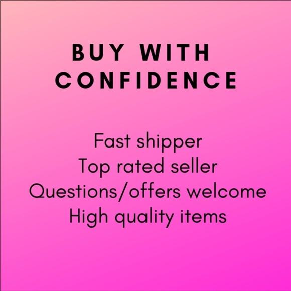 Development by Erica Davies Dark Gray Tank - Picture 13 of 16